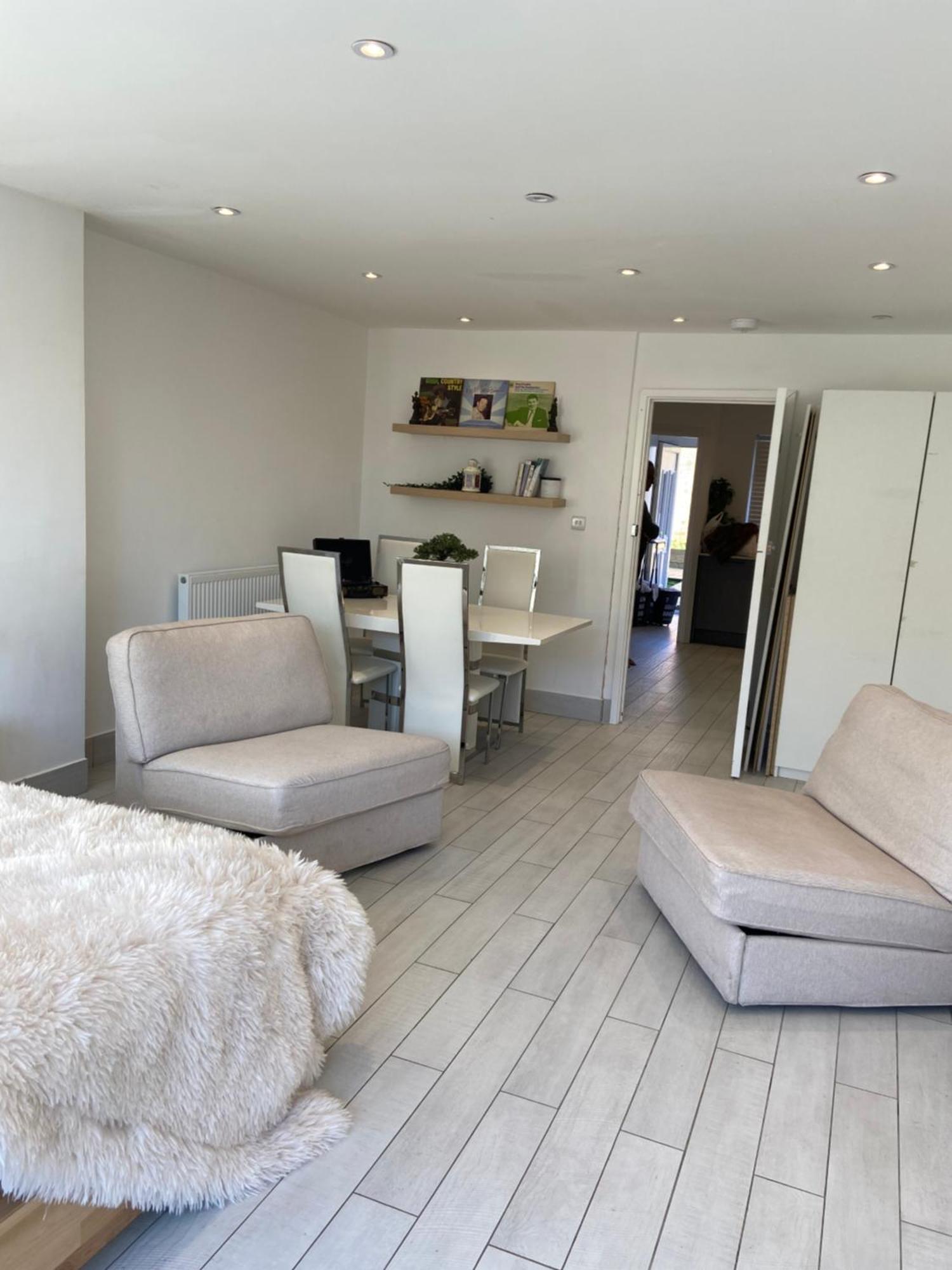 The Bay Apartment Edgware Buitenkant foto