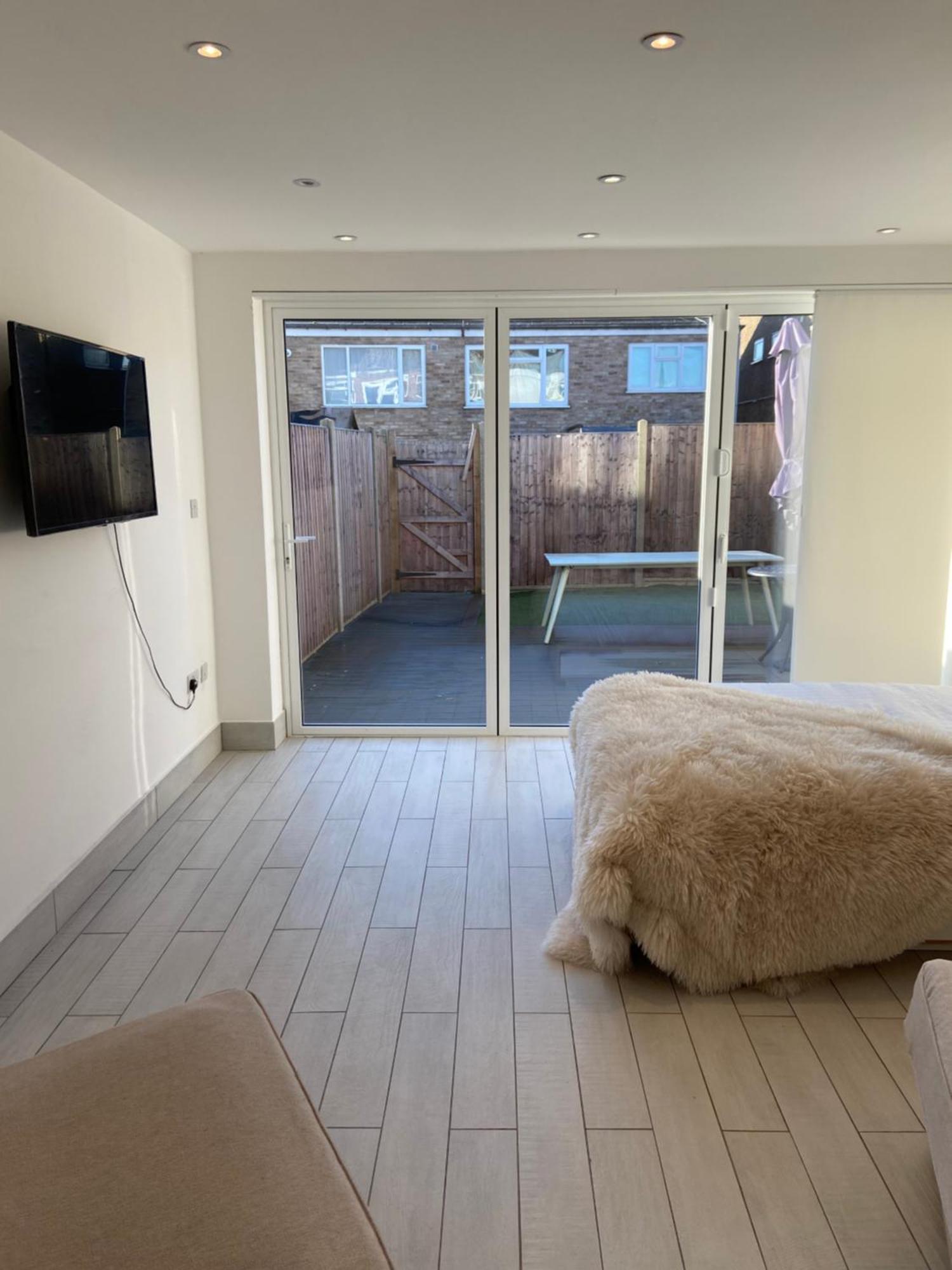 The Bay Apartment Edgware Buitenkant foto